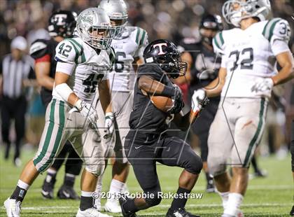 Thumbnail 3 in Trinity vs. De La Salle photogallery.