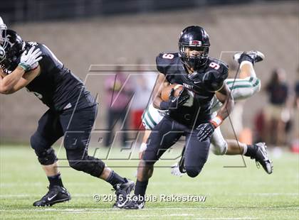 Thumbnail 2 in Trinity vs. De La Salle photogallery.