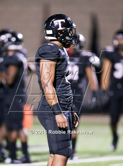 Thumbnail 3 in Trinity vs. De La Salle photogallery.