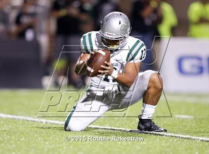 Thumbnail 3 in Trinity vs. De La Salle photogallery.