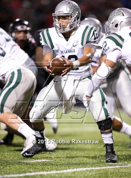 Thumbnail 2 in Trinity vs. De La Salle photogallery.