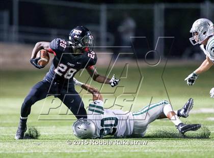 Thumbnail 1 in Trinity vs. De La Salle photogallery.