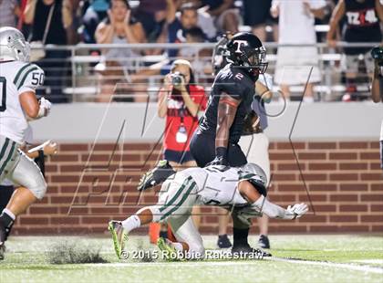 Thumbnail 3 in Trinity vs. De La Salle photogallery.