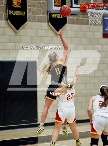Thumbnail 3 in Del Oro @ St. Francis photogallery.