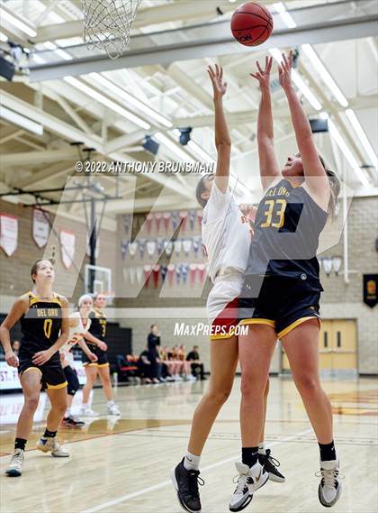Thumbnail 2 in Del Oro @ St. Francis photogallery.