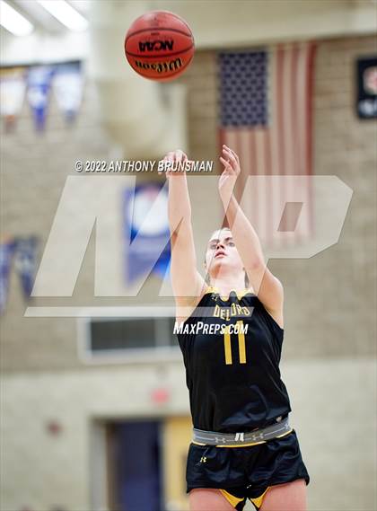 Thumbnail 3 in Del Oro @ St. Francis photogallery.