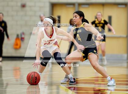 Thumbnail 3 in Del Oro @ St. Francis photogallery.