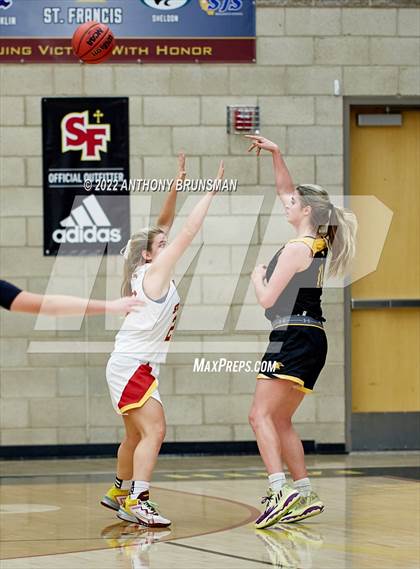 Thumbnail 3 in Del Oro @ St. Francis photogallery.