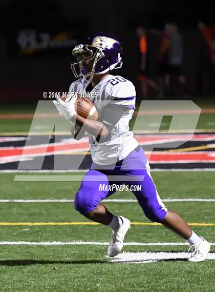 Thumbnail 1 in Sabino vs. Show Low (AIA 3A Semifinal) photogallery.