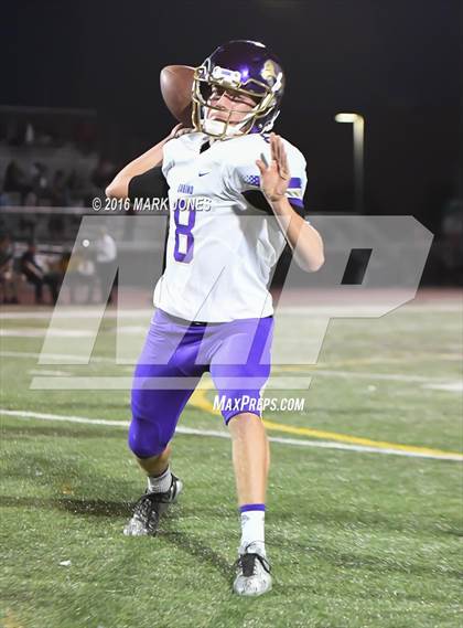 Thumbnail 2 in Sabino vs. Show Low (AIA 3A Semifinal) photogallery.