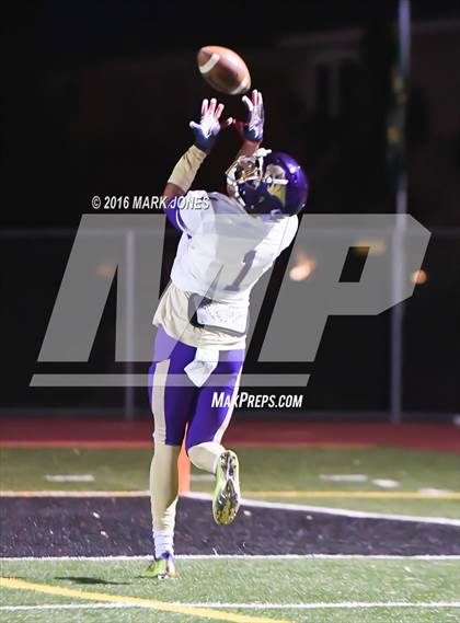 Thumbnail 2 in Sabino vs. Show Low (AIA 3A Semifinal) photogallery.