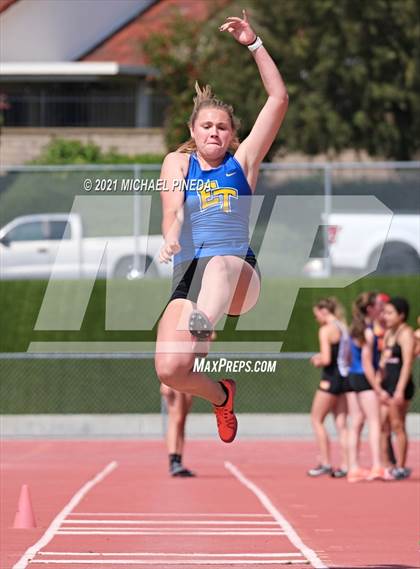 Thumbnail 1 in Mission Viejo @ El Toro photogallery.