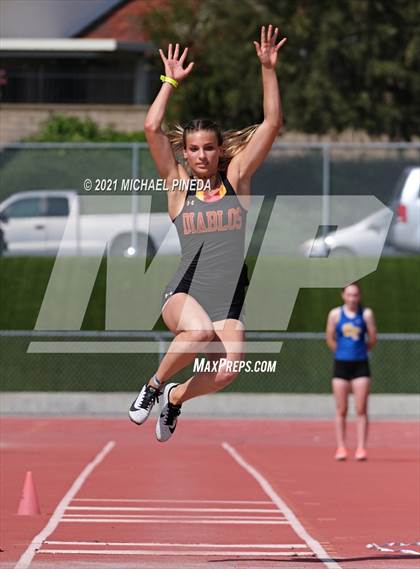 Thumbnail 3 in Mission Viejo @ El Toro photogallery.