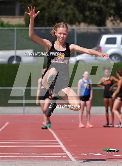 Thumbnail 3 in Mission Viejo @ El Toro photogallery.