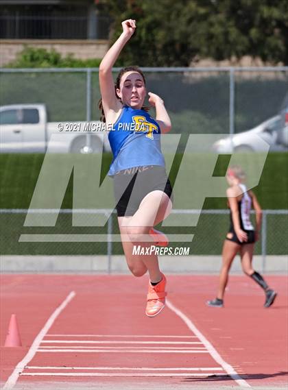 Thumbnail 1 in Mission Viejo @ El Toro photogallery.