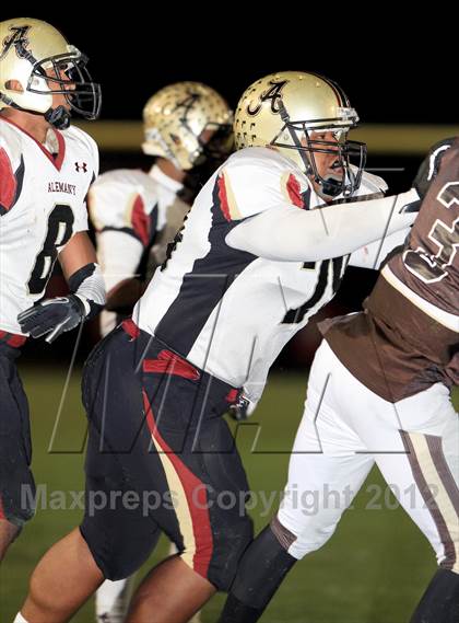 Thumbnail 2 in Alemany @ Crespi photogallery.