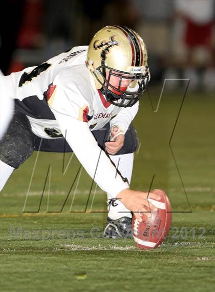 Thumbnail 2 in Alemany @ Crespi photogallery.