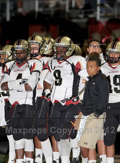 Thumbnail 1 in Alemany @ Crespi photogallery.