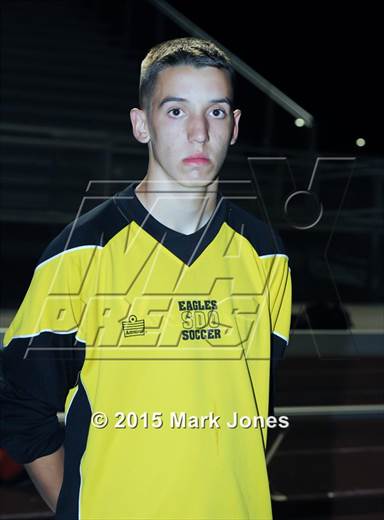 null - Photo 01