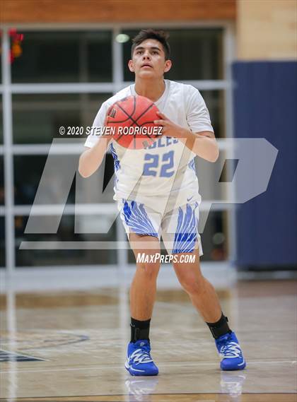 Thumbnail 2 in Liberty Ranch vs. Immanuel photogallery.