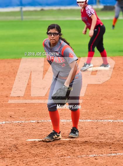 Thumbnail 1 in Martin vs Burbank (SAISD Softball Tournament) photogallery.