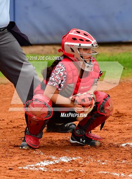 Thumbnail 2 in Martin vs Burbank (SAISD Softball Tournament) photogallery.