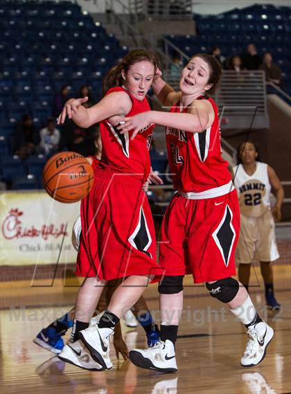 Thumbnail 1 in Martin [James] vs. Mansfield Summit photogallery.