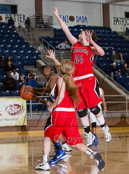 Thumbnail 1 in Martin [James] vs. Mansfield Summit photogallery.