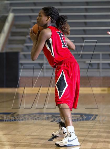 Thumbnail 1 in Martin [James] vs. Mansfield Summit photogallery.
