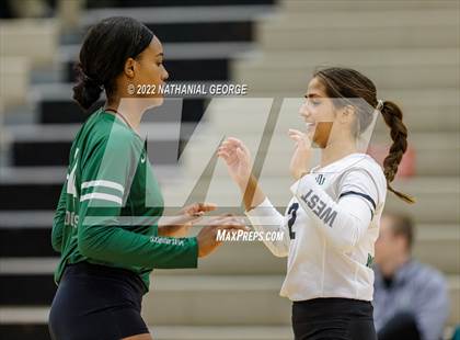 Thumbnail 2 in Bryan @ Millard West (Metro Tournament) photogallery.