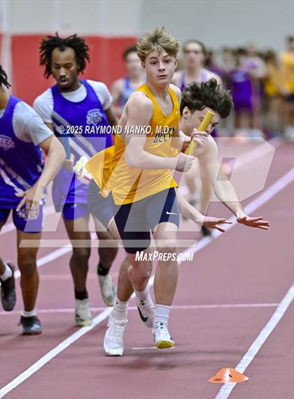 Thumbnail 1 in Owl Invite HSR Qualifier (4 x 200M Relay)  photogallery.