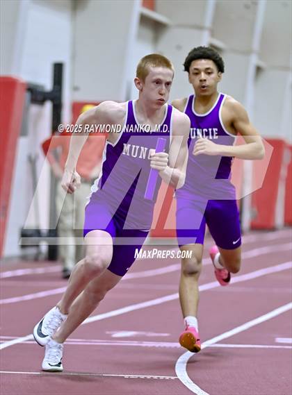Thumbnail 2 in Owl Invite HSR Qualifier (4 x 200M Relay)  photogallery.