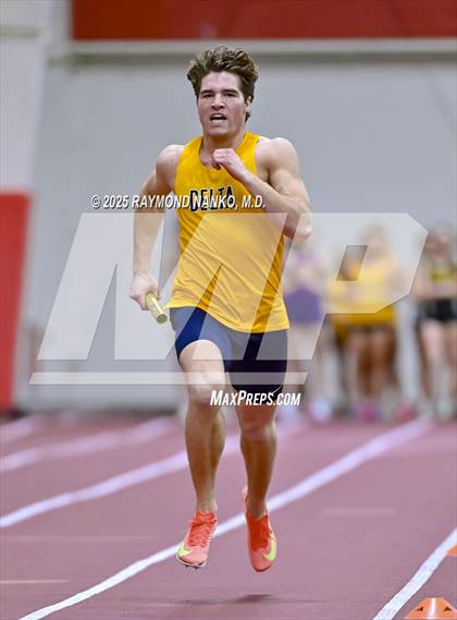 Thumbnail 1 in Owl Invite HSR Qualifier (4 x 200M Relay)  photogallery.