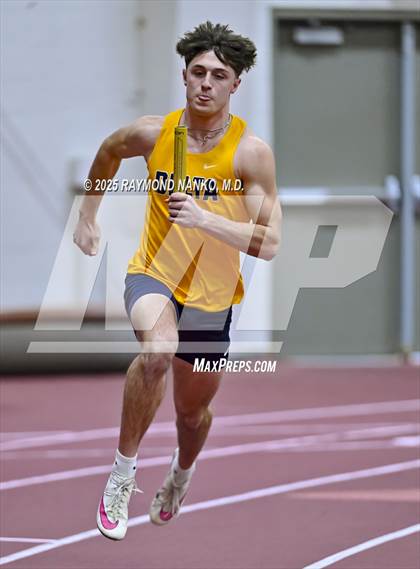 Thumbnail 1 in Owl Invite HSR Qualifier (4 x 200M Relay)  photogallery.