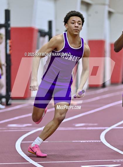 Thumbnail 2 in Owl Invite HSR Qualifier (4 x 200M Relay)  photogallery.