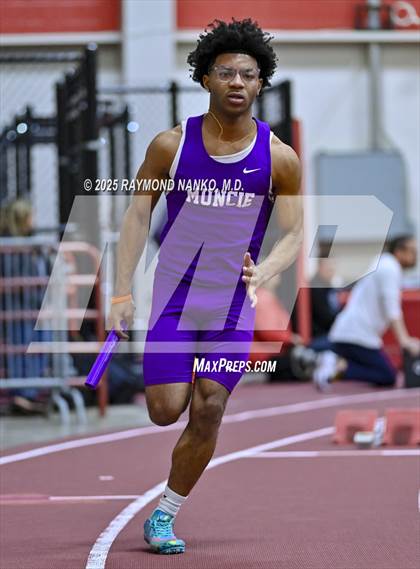 Thumbnail 2 in Owl Invite HSR Qualifier (4 x 200M Relay)  photogallery.