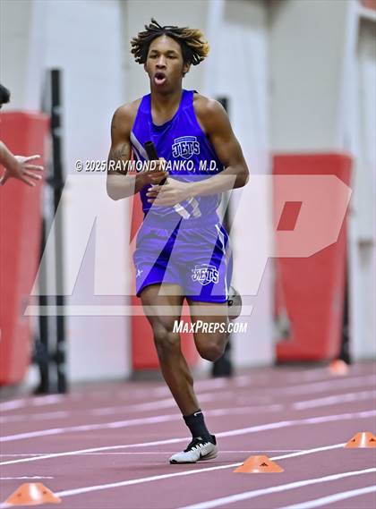 Thumbnail 1 in Owl Invite HSR Qualifier (4 x 200M Relay)  photogallery.