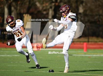 Thumbnail 1 in Sheehan @ Lyman Hall photogallery.