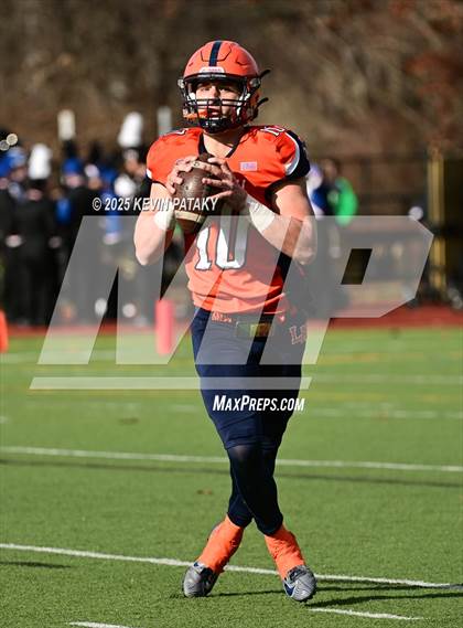 Thumbnail 1 in Sheehan @ Lyman Hall photogallery.