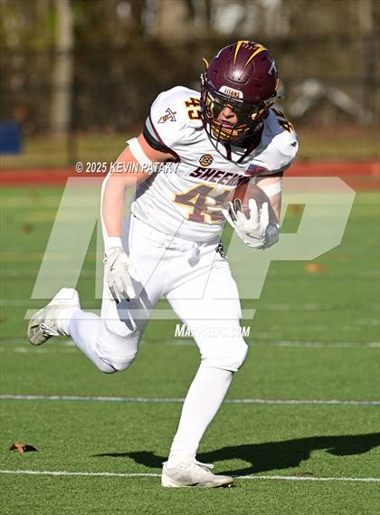 Thumbnail 1 in Sheehan @ Lyman Hall photogallery.