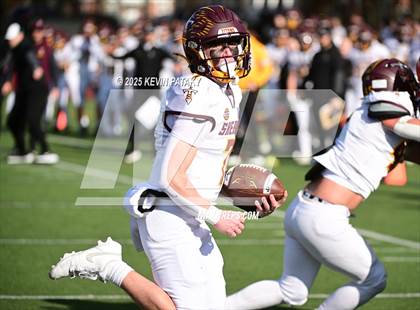 Thumbnail 3 in Sheehan @ Lyman Hall photogallery.