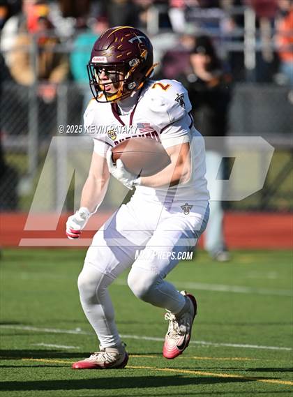 Thumbnail 3 in Sheehan @ Lyman Hall photogallery.