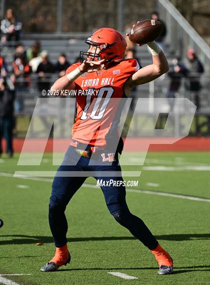 Thumbnail 1 in Sheehan @ Lyman Hall photogallery.