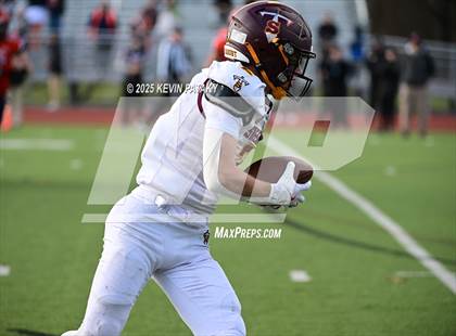 Thumbnail 2 in Sheehan @ Lyman Hall photogallery.