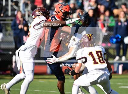 Thumbnail 3 in Sheehan @ Lyman Hall photogallery.