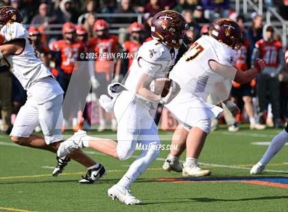 Thumbnail 1 in Sheehan @ Lyman Hall photogallery.