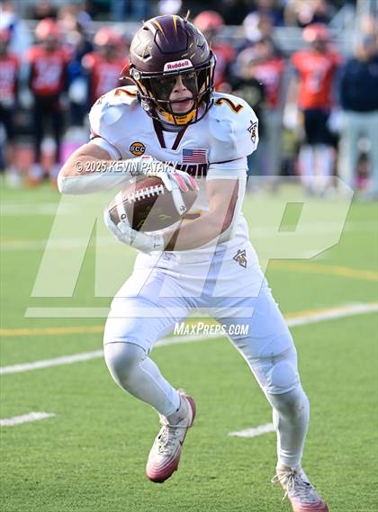 Thumbnail 1 in Sheehan @ Lyman Hall photogallery.