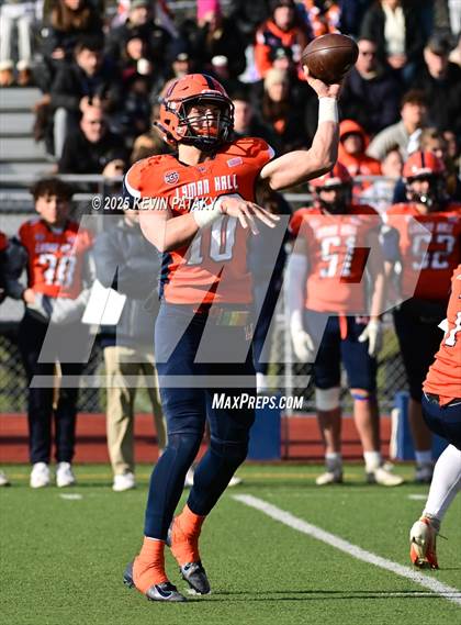 Thumbnail 3 in Sheehan @ Lyman Hall photogallery.