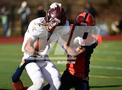 Thumbnail 3 in Sheehan @ Lyman Hall photogallery.