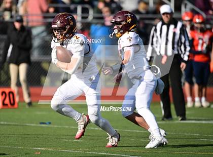 Thumbnail 1 in Sheehan @ Lyman Hall photogallery.